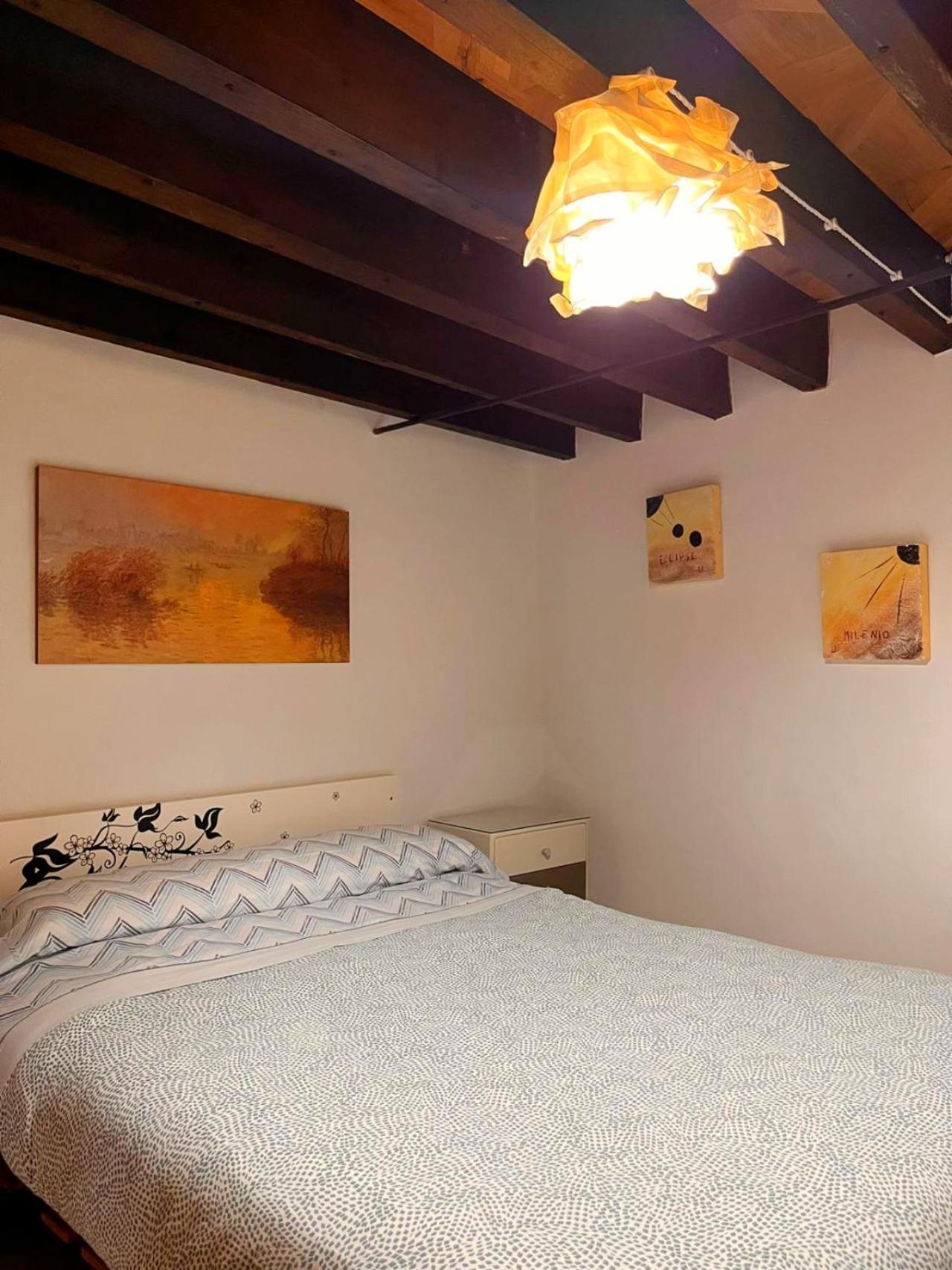 Inhome Central Studio Montilla Luaran gambar